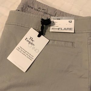 New York & Company Women’s Chino skinny Flare Size 12